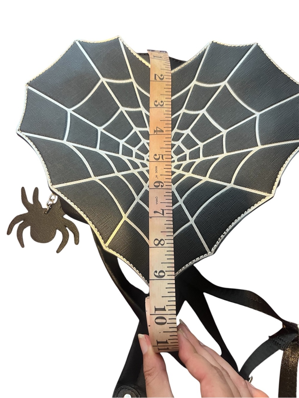 MAD Engine Black Heart Spiderweb Backpack with White Webbing - Picture 6 of 6